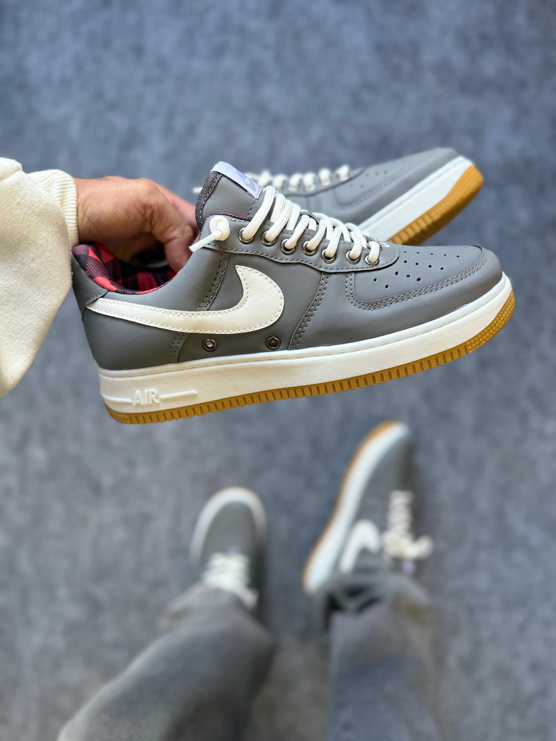 Nike Air Force One x Grafite/Branco/Xadrez
