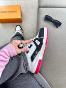 Louis Vuitton Trainer 54 x Branco/Preto/Pink