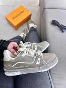 Louis Vuitton Trainer 54 x Oliva