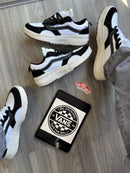 Vans Ultrarange Neo Vr3 x Branco/Preto