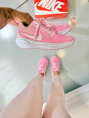 Nike Zoom Revolution x Rosa