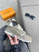 Louis Vuitton Trainer 54 x Oliva