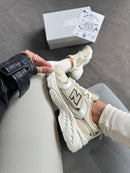 New Balance 530 x Off-White/Preto
