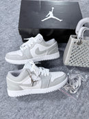 Nike Air Jordan Low x Branco/Cinza