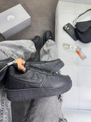 Nike Air Force x Preto