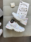 New Balance 530 x Branco/Rosa Bebê