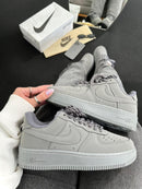 Nike Air Force x Cinza