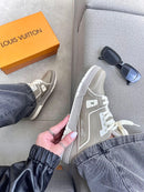 Louis Vuitton Trainer 54 x Oliva