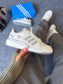 Adidas Fórum Low x Branco/Cinza