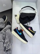 Nike Air Force x Preto/Holográfico