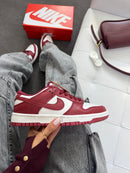 Nike SB Dunk Low x Bordô